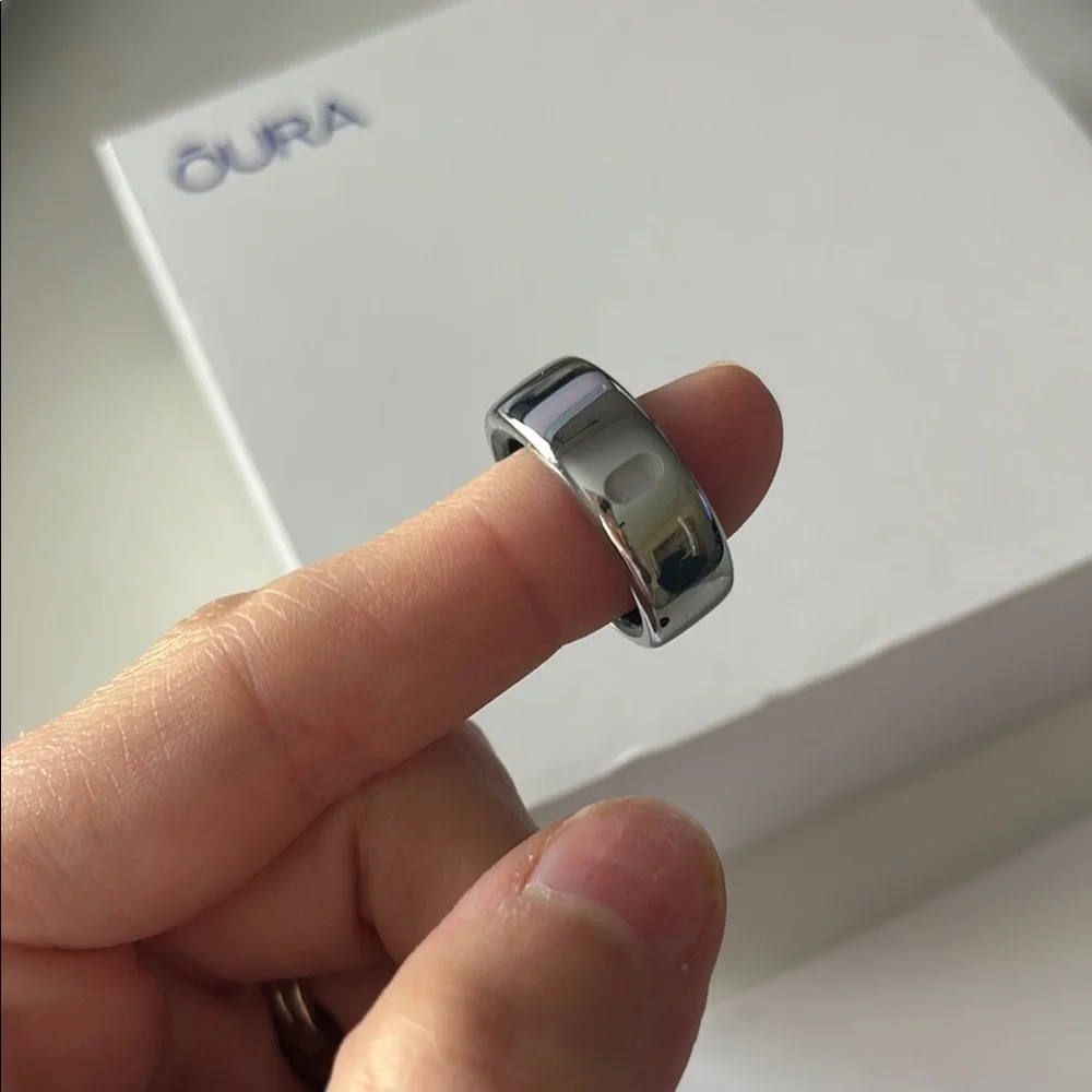 Oura ring silver